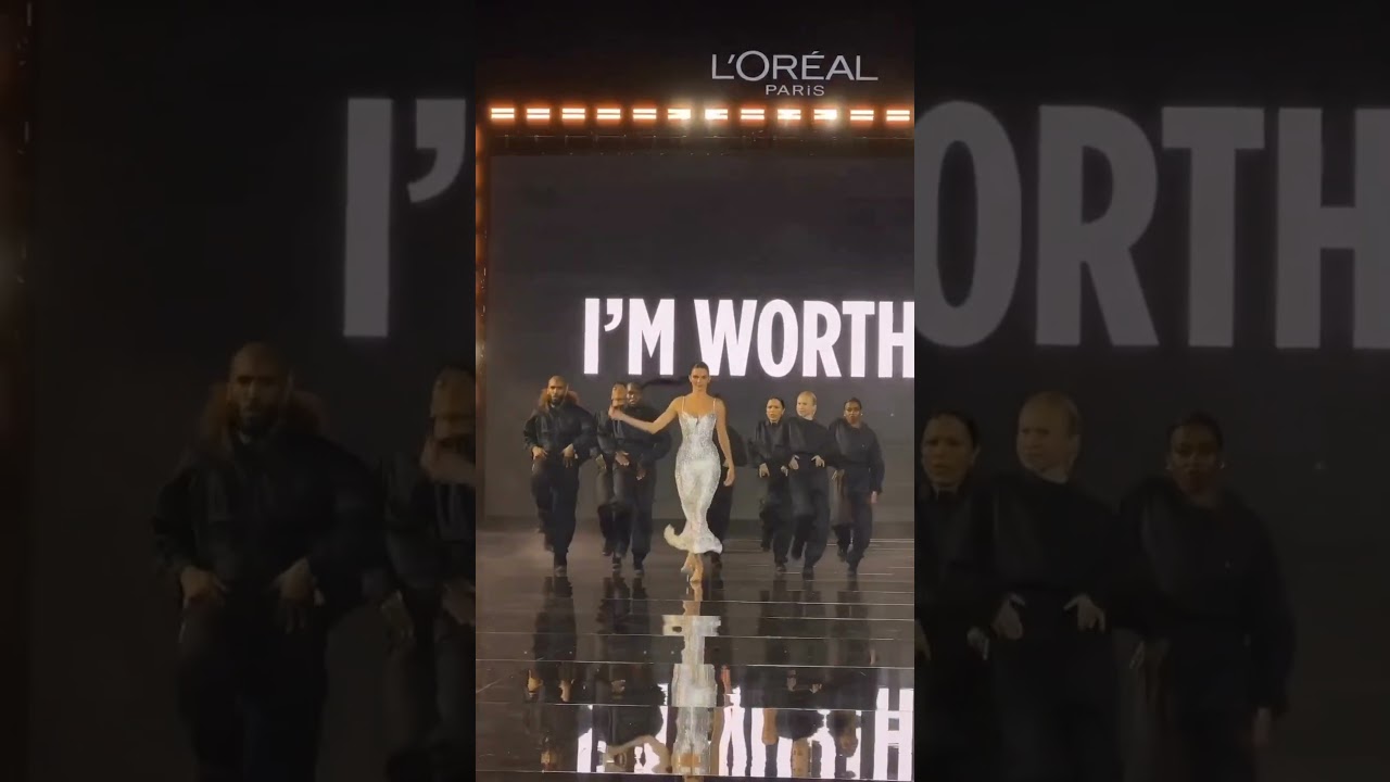 #kendalljenner #supermodel #lorealparis #fashionshow #runway #catwalk #reels  #trending #edit #fyp