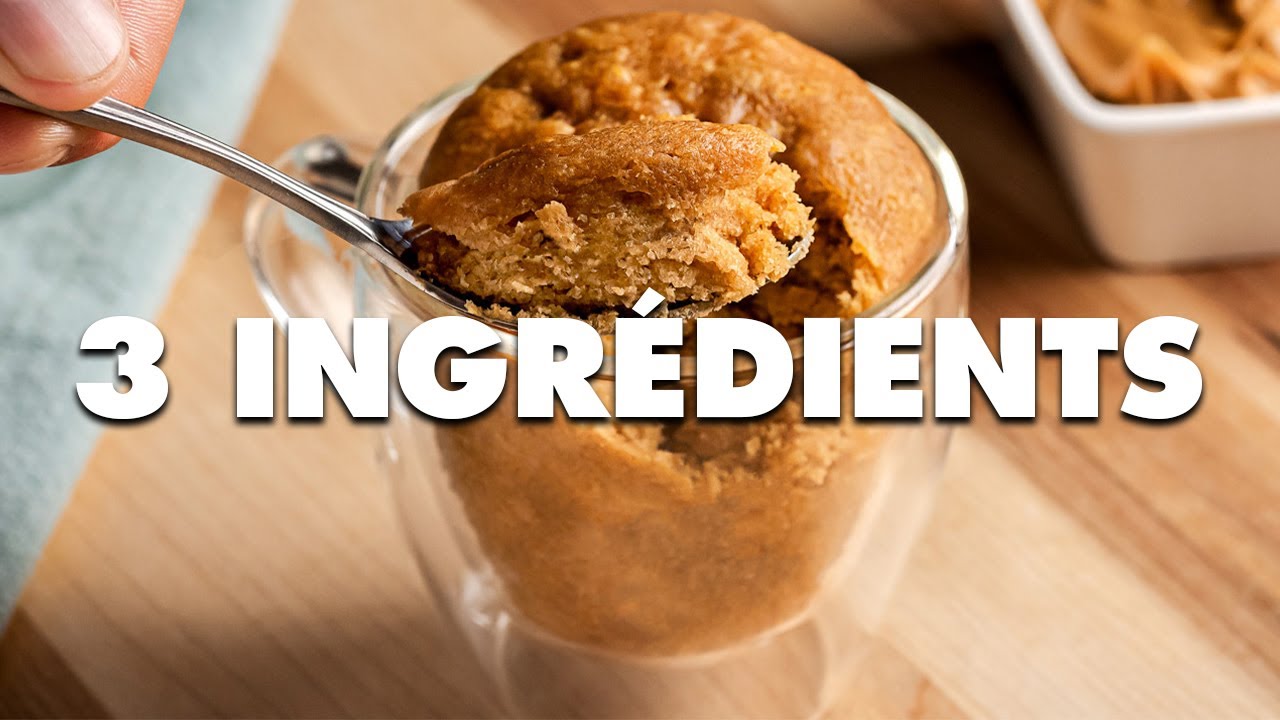 Mug cake au beurre de cacahuète à 3 ingrédients